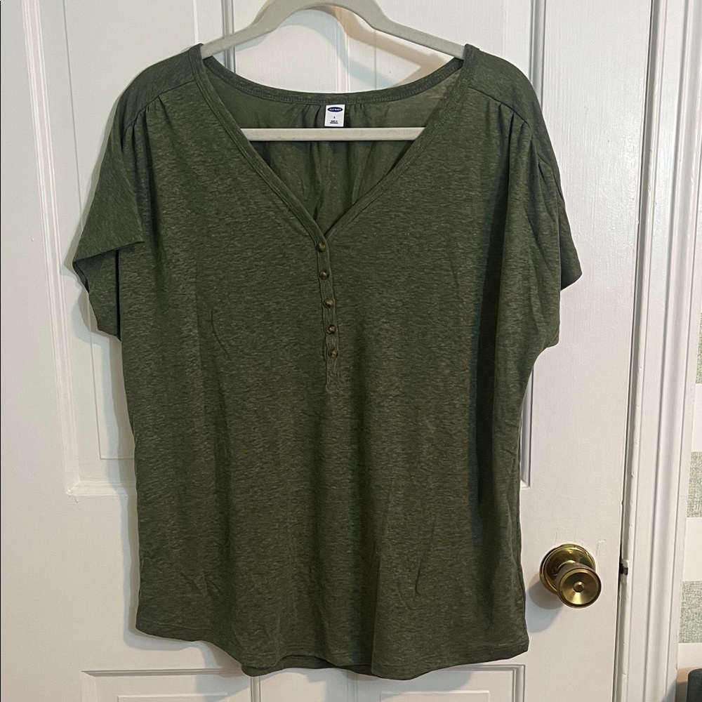 NWT Old Navy Forest Green V-Neck Buttoned Linen Tee Size L